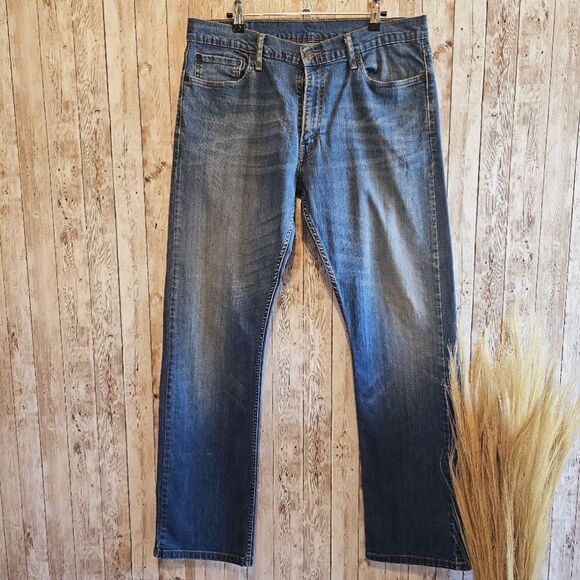 Levis 514 Men's size 36x34 Regular Fit Straight Leg Denim Jeans - Picture 1 of 9